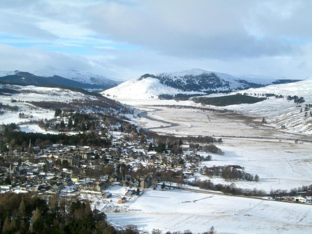 Braemar Youth Hostel Bagian luar foto